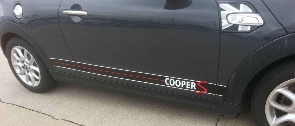 D&D Tint Vinyl Graphics in Arlington 3